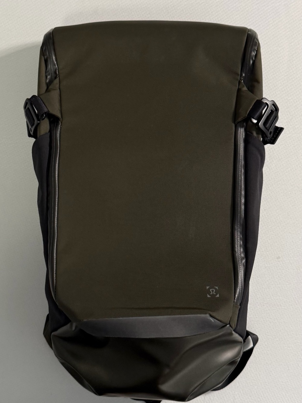 lululemon athletica Men's Olive Backpack with Black Accents
